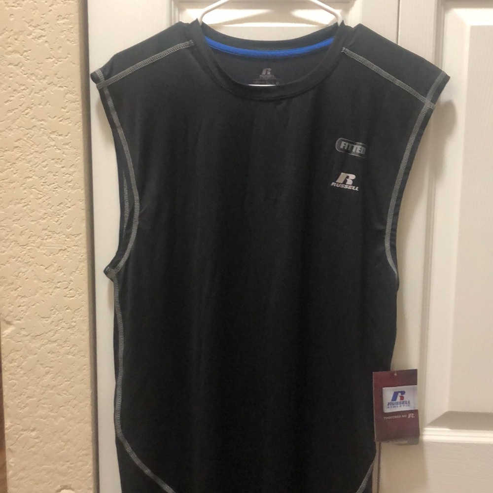 Black dry power Russell shirt